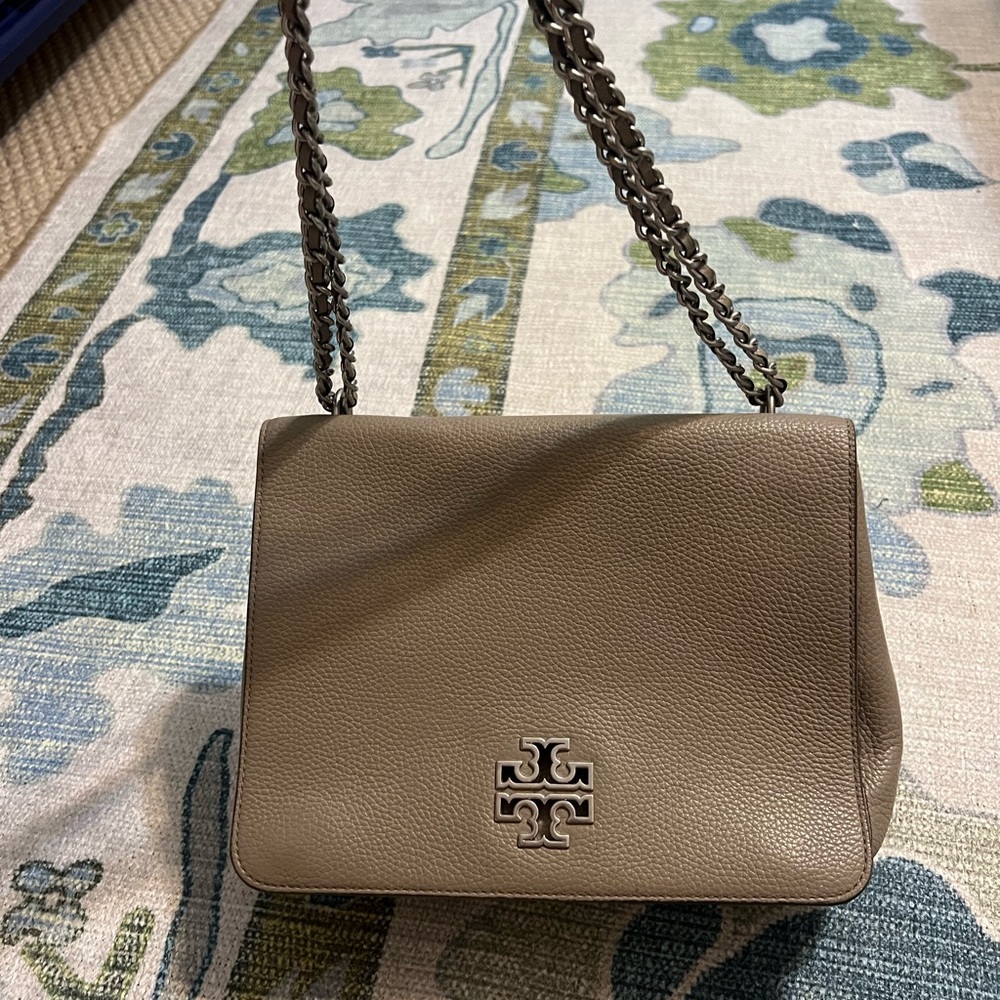 Tan Tory Burch Leather Shoulder Bag with Chain Strap